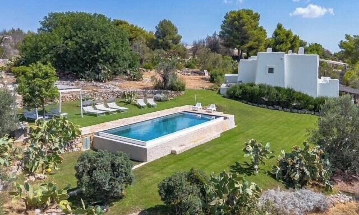 Torre Vado House | Architect villa in Salento's Ionian olive grove