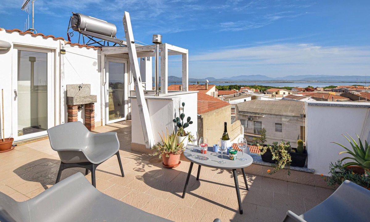 Sant'Antioco Apartment | Beautiful apartment in Sant'Antioco