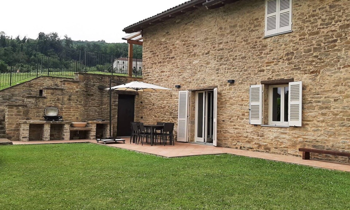 Castelletto d'Erro Villa | Beautiful private villa for 7 guests with A/C, private pool, WIFI, TV, veranda and panoramic view