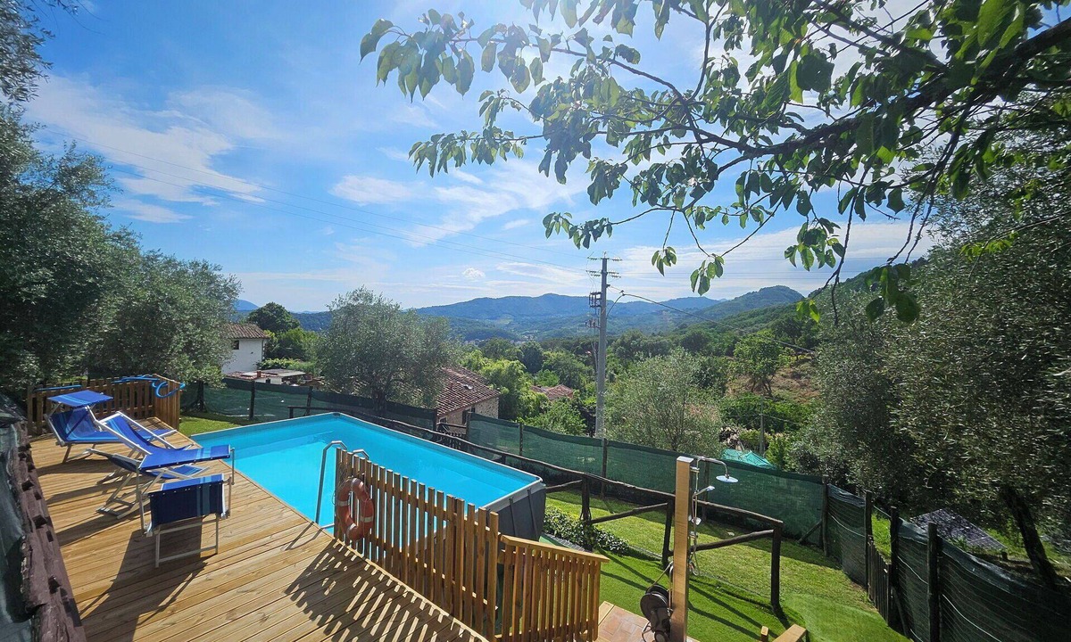 Nozanno Villa | Beautiful private villa with internet, private pool, A/C, TV, terrace, pets allowed, close to Lucca