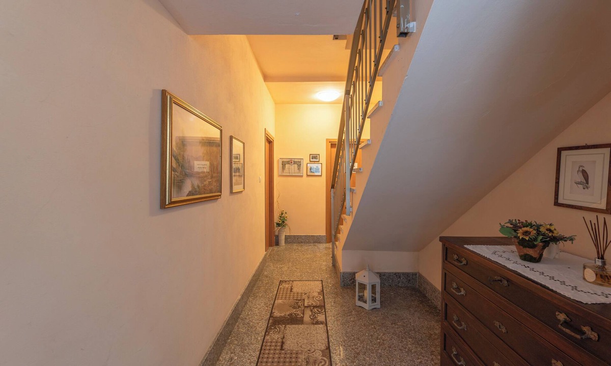 Breguzzo Apartment | CASA DEI RIMONEI 2, apartment in the center of Breguzzo (Campiglio area)