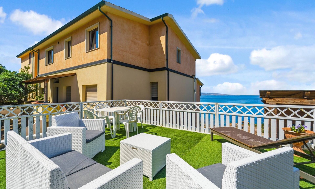 Portoscuso Apartment | Casa Vacanza Anika Portoscuso – Apartment with Sea View and Garden