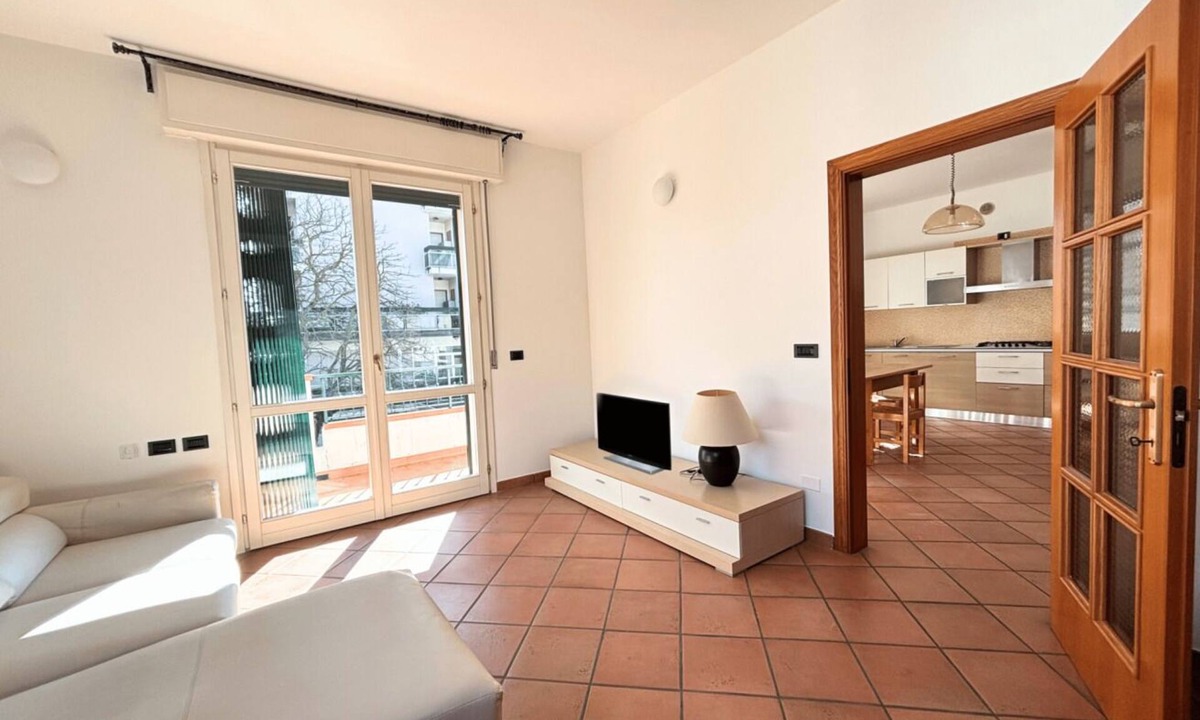 Cesenatico Apartment | CN034 - Cesenatico, spacious three-room apartment with balcony, 100 meters from the sea.