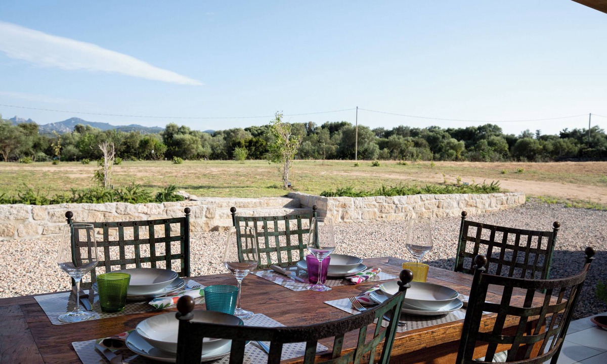 Arzachena Apartment | Comfortable country house,5 minutes from the center and 15 minutes from the sea.