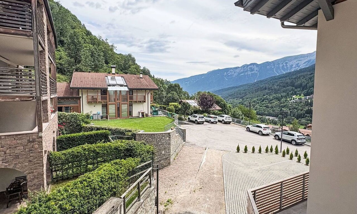 Mezzana Apartment | Cosy apartment for 5 people with WIFI, TV and balcony