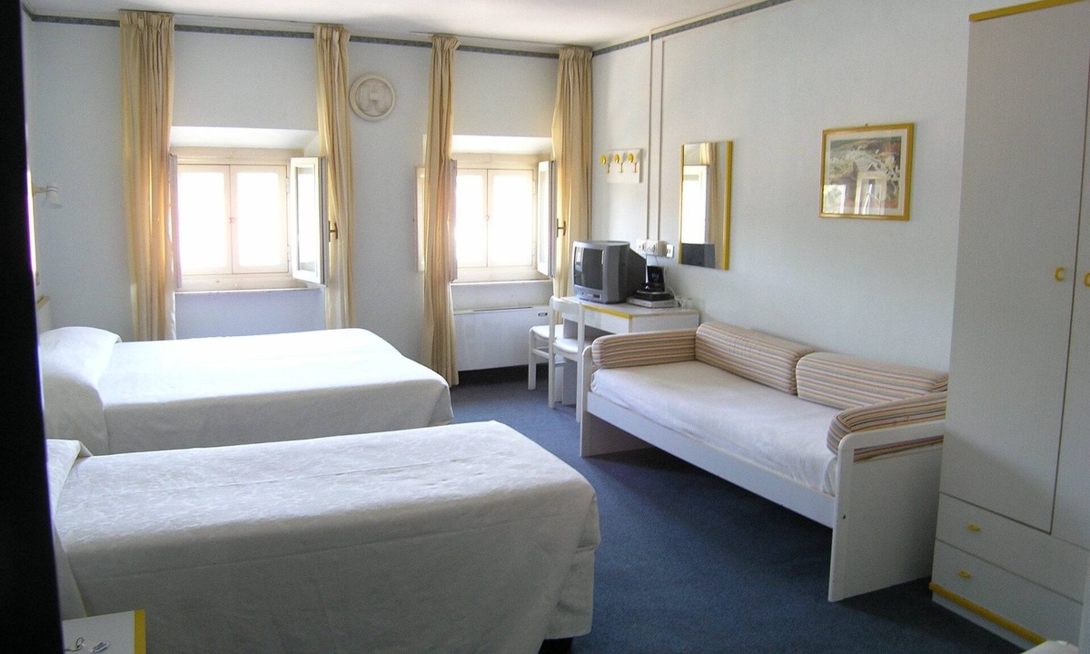 Rosignano Solvay Hotel | Elba Hotel