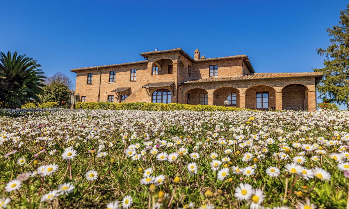 Montepulciano Apartment | Flat,one floor,private terrace,A/C,wine estate with pool,Spa,children friendly