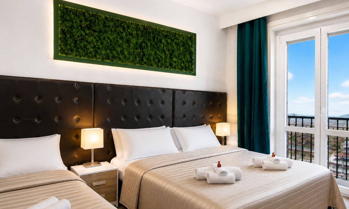 Catania City Centre Apartment | Historic17 - view of Etna and Sea x 12