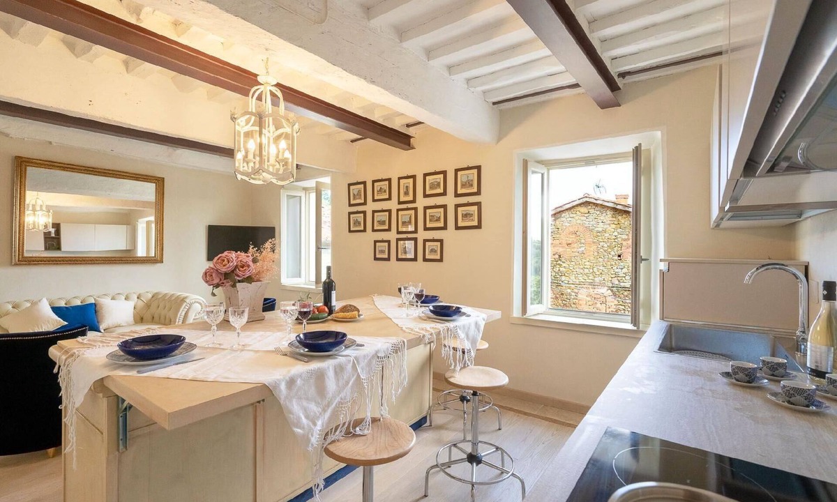 Collodi House | Holiday apartment Pescia for 1 - 6 persons with 3 bedrooms - Holiday house