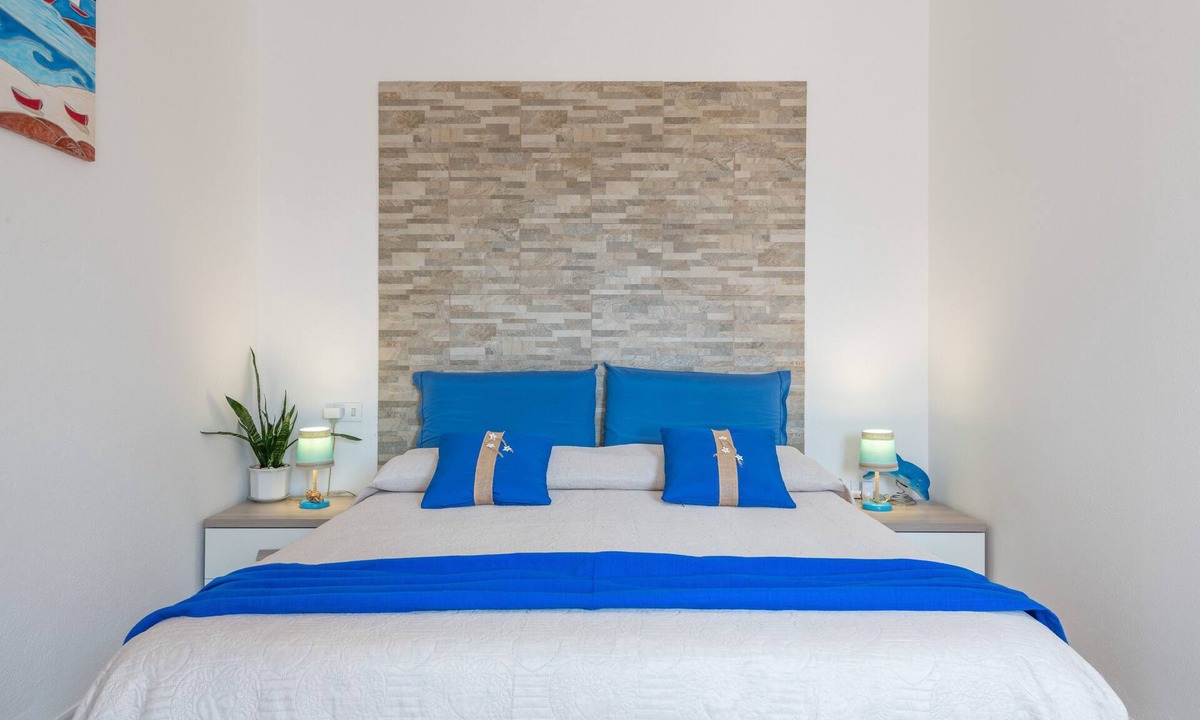 Villasimius Apartment | Holiday Apartment Stella Azzurra with Sea View, A/C & Balcony; Wifi