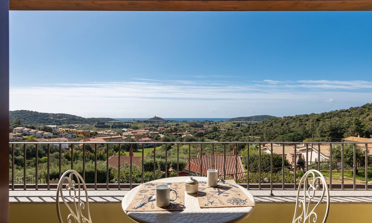 Chia House | Holiday Home 'Casa Panoramica a Chia' with Sea View, Balcony, Garden