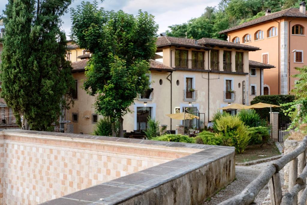 L'Aquila Hotel | Hotel 99 Cannelle