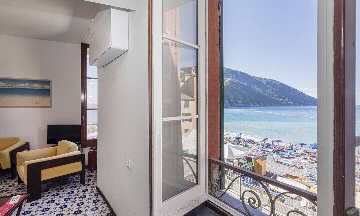 Camogli Apartment | La Casa di Nonno Sallù by Wonderful Italy