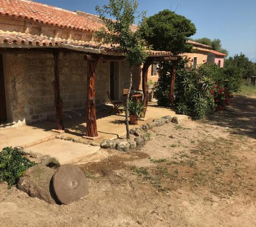 Sa Castangia Bed & Breakfast | Li Casacci