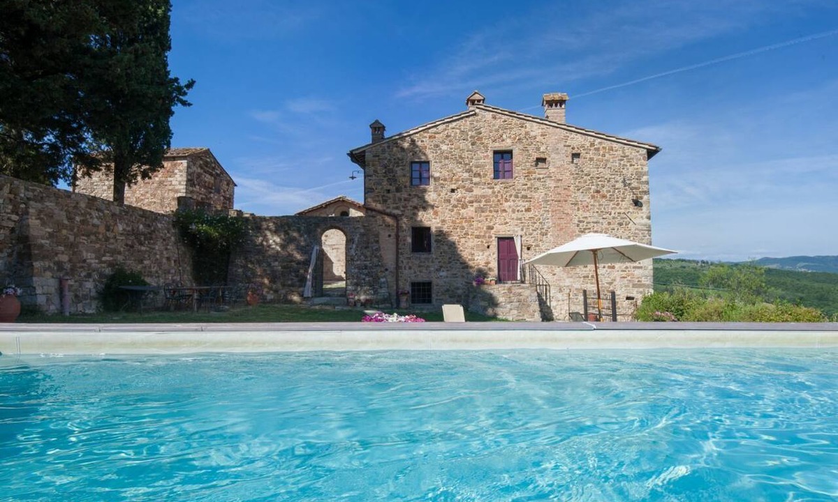 San Pietro in Bossolo Villa | Near Chianti Classico Wine Production