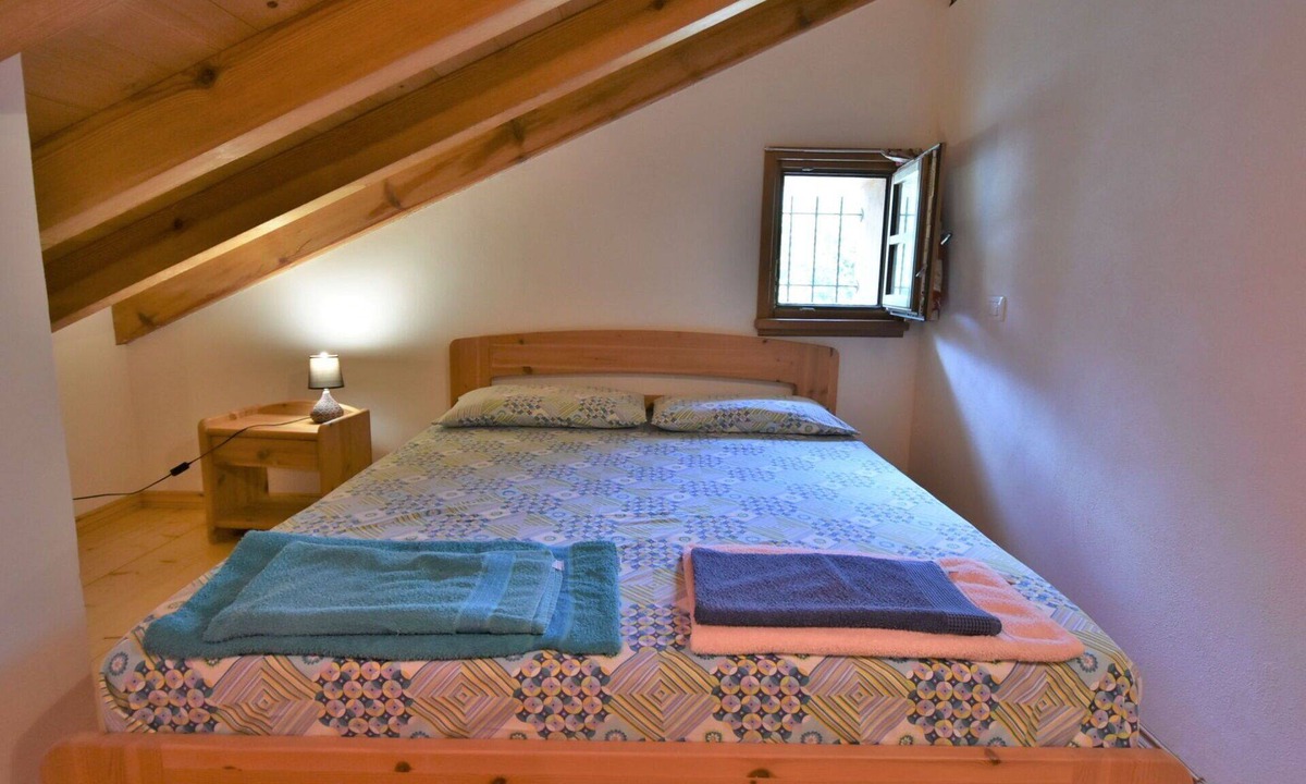 Valtellina Apartment | Nice apartment for 5 guests with A/C, WIFI, TV, patio and pets allowed