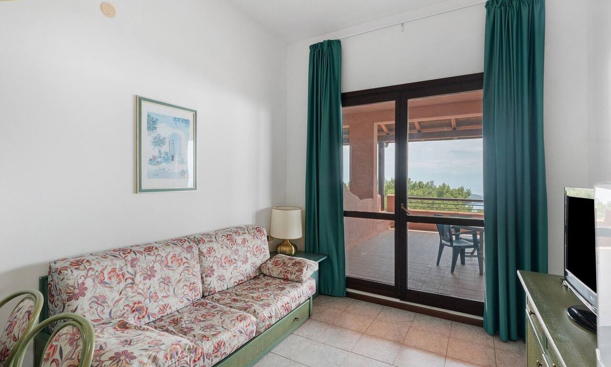 Palinuro Apartment | P.R. Club - Studio Molpa 7 with Sea View, Private Terrace and Air Conditioning