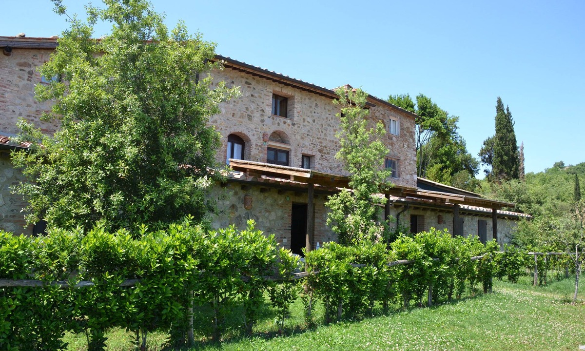 Monticiano House | relaxation between nature and history