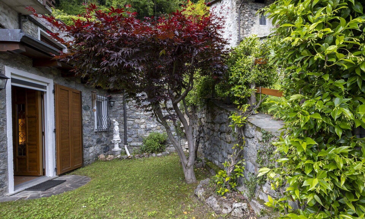 Valtellina House | Stunning villa for 6 people with WIFI, TV, patio and pets allowed