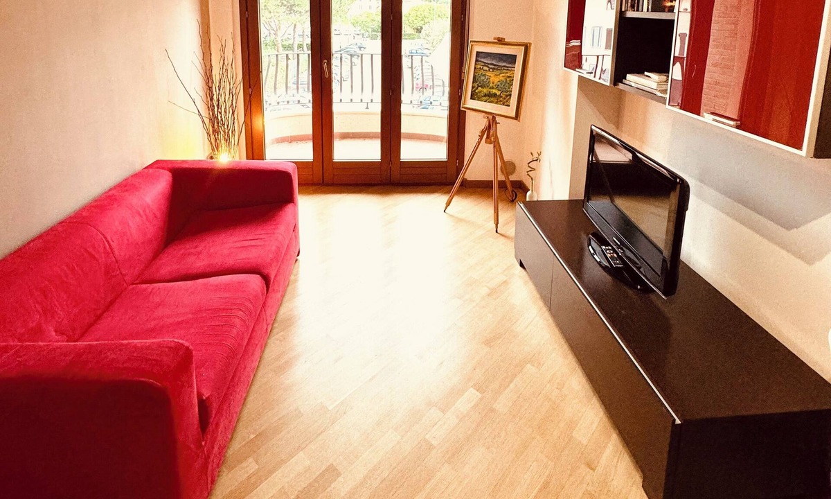 Santa Maria degli Angeli Apartment | The Artist's House (70sqm, 2 bedroom 2 bathroom, 2 balcony)