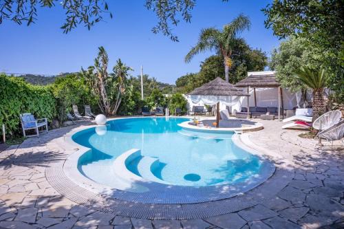 Torre delle Stelle Villa | The Azure Estate & Pool Bar