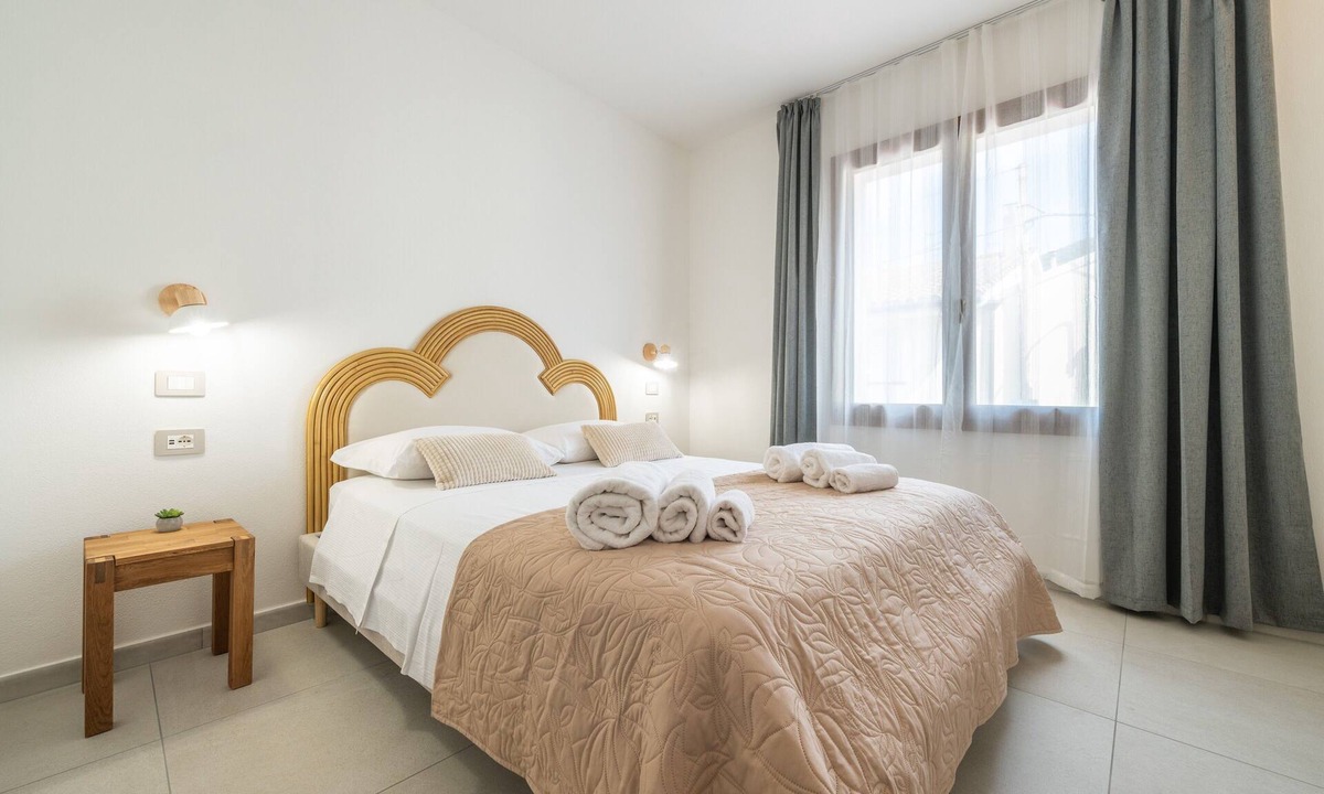 Teulada Apartment | The Essence of Light in a Designer Apartment in Teulada