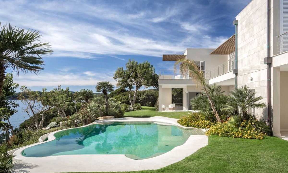 Fertilia Villa | Villa Le Monzette - Eight Bedroom Villa, Sleeps 16