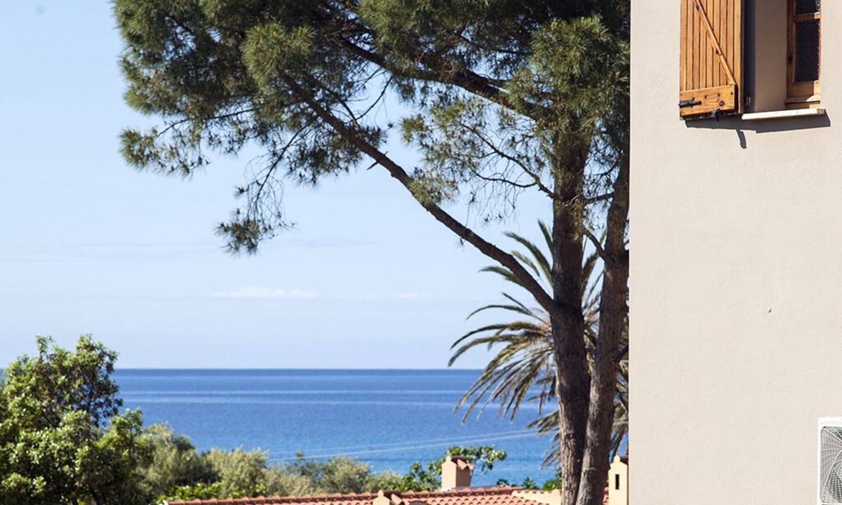 Solanas Villa | Villa near the Beach (80m), Outdoor Area, Perfect for Families - 6 Guests