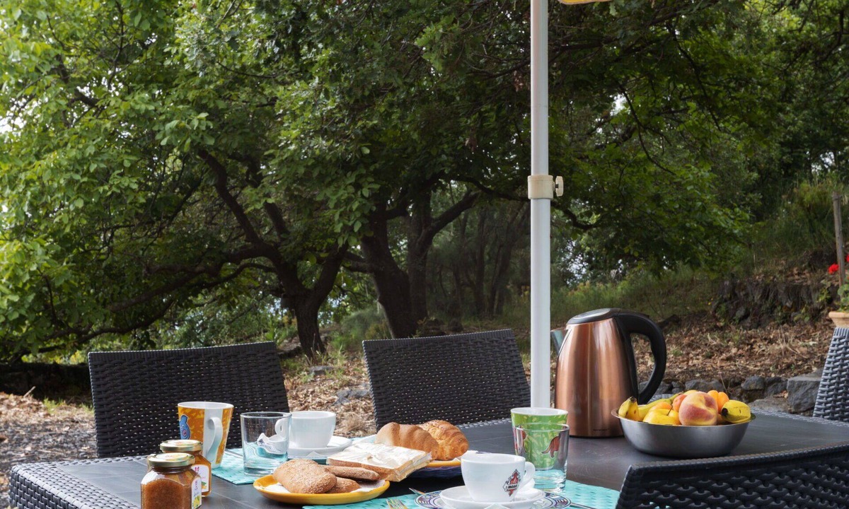 Zafferana Etnea House | Wonderful private villa for 6 guests with WIFI, TV, terrace and pets allowed