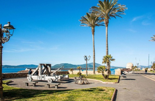 La Pietraia Apartment | 3 bedroom accommodation in Alghero