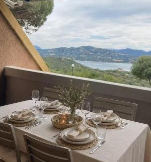 Cugnana Verde Apartment | 31AGOSTO AL 4 SETTEMBRE ultime date! 4 Posti Letto - Terrazza vista mare - Porto Rotondo vicino al mare - wifi