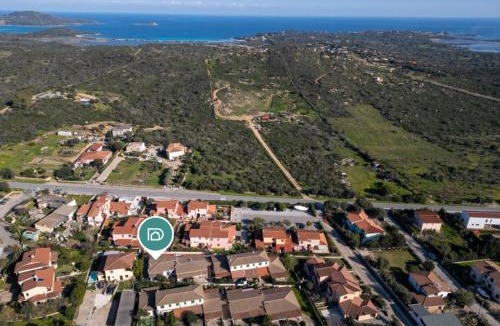 Case Peschiera-Lu Fraili Apartment | 5min dalla Spiaggia La Cinta - Villetta Elegante a San Teodoro