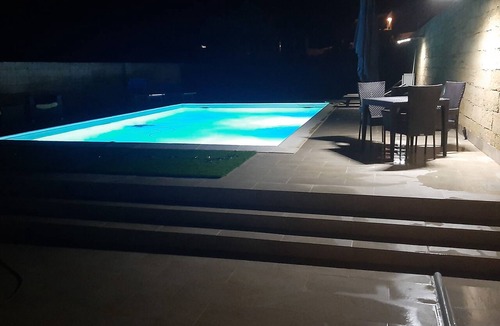 Specchia Apartment | A fully equipped, comfortable, and cozy studio apartment with a pool