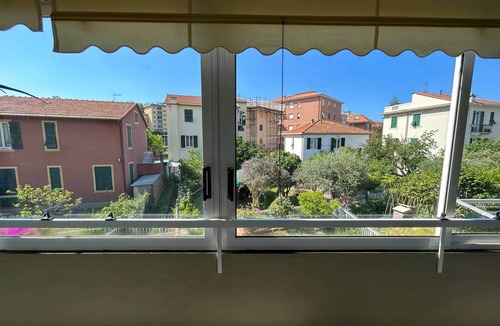 Rezza Apartment | AED Home