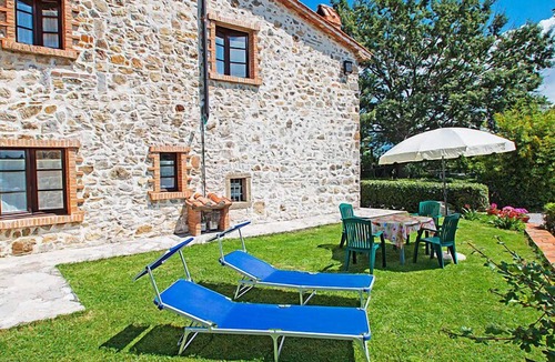 Santa Fiora Apartment | Agriturismo Antee by Interhome