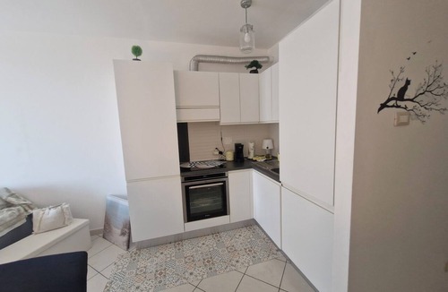 Albenga Apartment | Albenga Vadino Vista: A prestigious two-room apartment overlooking the sea—a peaceful retreat.