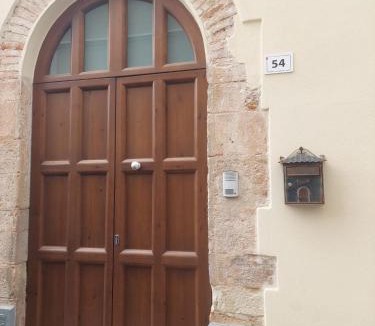 Iglesias Historic Centre Apartment | Antica Dimora