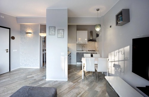 Diano Marina Apartment | Apartment Casa gioia with Sea View, Garden and Wi-Fi