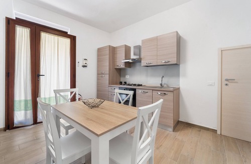 Teulada Apartment | Apartment 'Casa Leone' with Air Conditioning