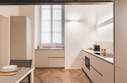 Como City Centre Apartment | Apartment in Como with 2 bedrooms sleeps 4