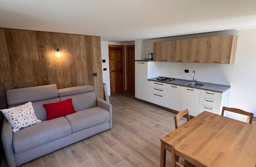 Gimillan Apartment | Apartment 'L’angolo del paradiso Gimillan' with Mountain View and Private Garden