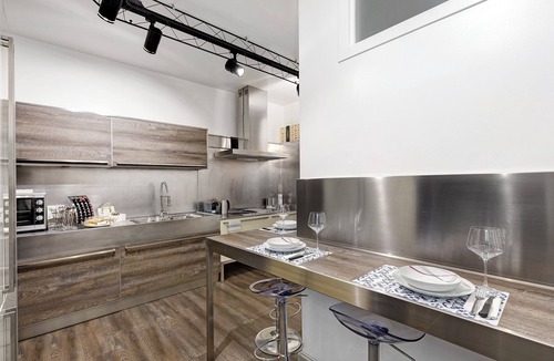 Old Town Apartment | Apartment "Luxury Residenza Tosca" with Balcony and Wi-Fi