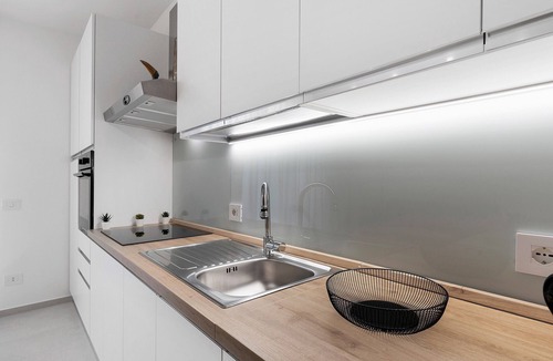 Marsala Apartment | Apartment 'Palazzo Tilde - 1 B' with Sea View, Wi-Fi and Air Conditioning