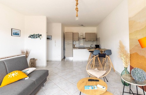 Castelsardo Historic Centre Apartment | Apartment with air conditioning and terrazzo