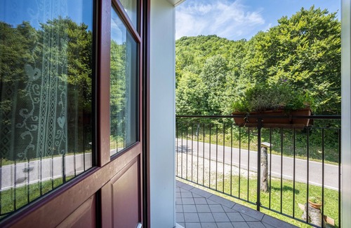 Ala Apartment | 'Appartamento Del Boscaiolo' Apartment with Mountain View, Shared Garden and Balcony