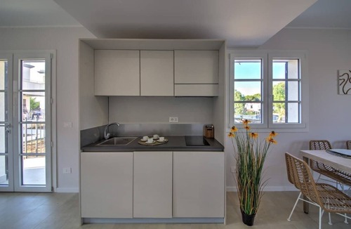 Carini Apartment | Appartamento "Isola di Stromboli 1"