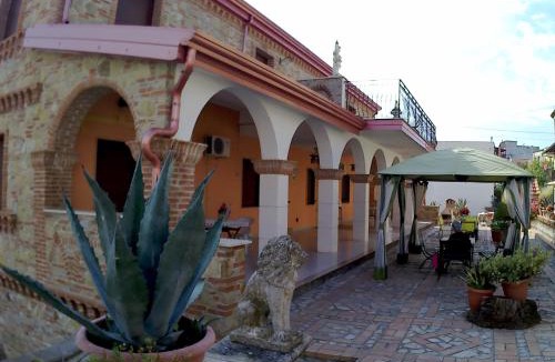 San Nicola dellʼAlto Bed & Breakfast | B&B Castello Michelina
