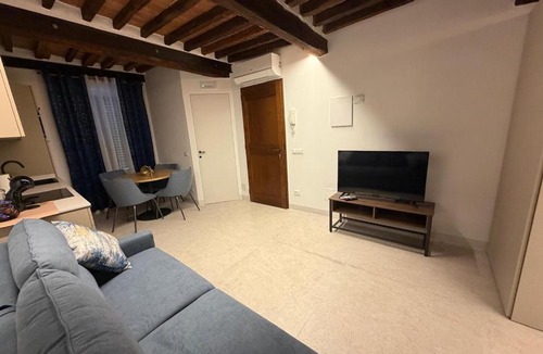 Chiusdino Apartment | b&b K2R