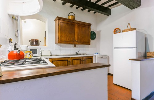Colle di Val d'Elsa Apartment | Bardeggiano - Caterina 3 (COL246) by Interhome