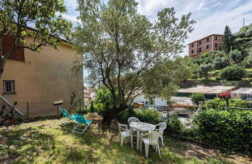 Recco Apartment | Basilico House In Mulinetti - 10min walk from Beaches, Recco, Italy